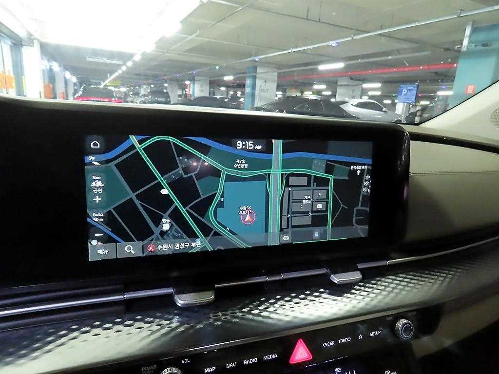 Kia Carnival — photo 13