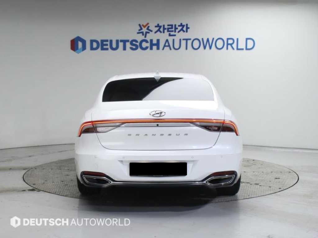 Hyundai Grandeur — photo 05