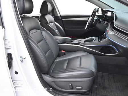 Hyundai Grandeur — photo 18