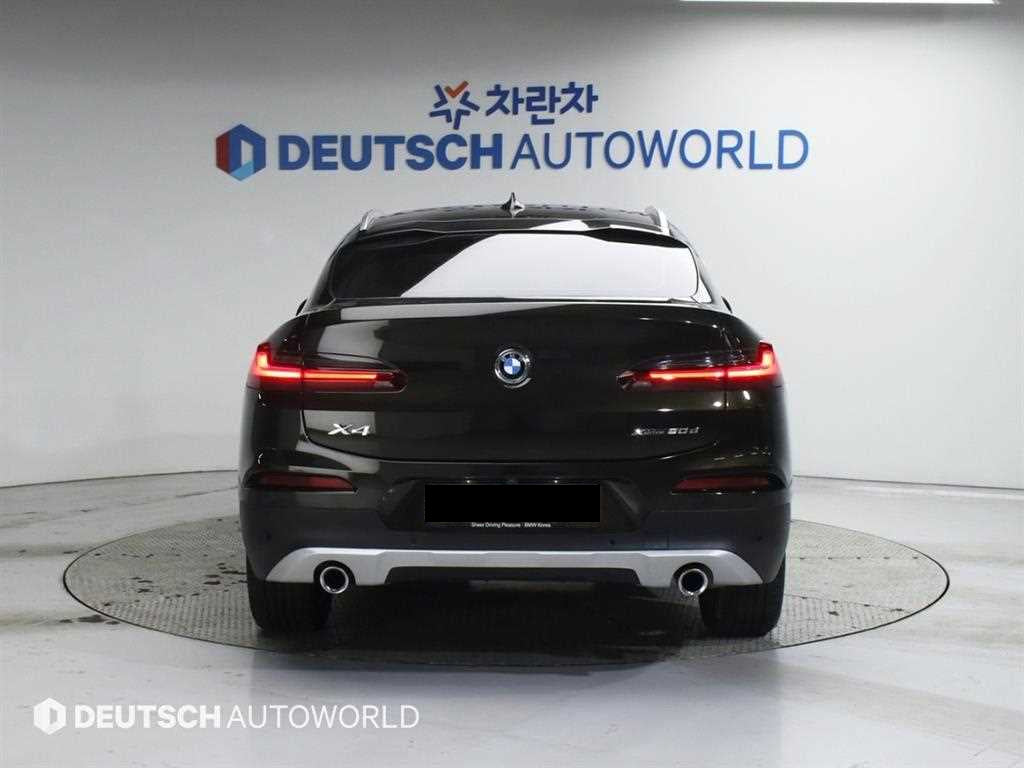 BMW X4 — photo 04
