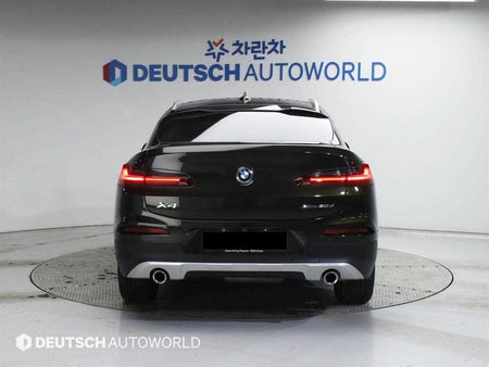 BMW X4 — photo 04
