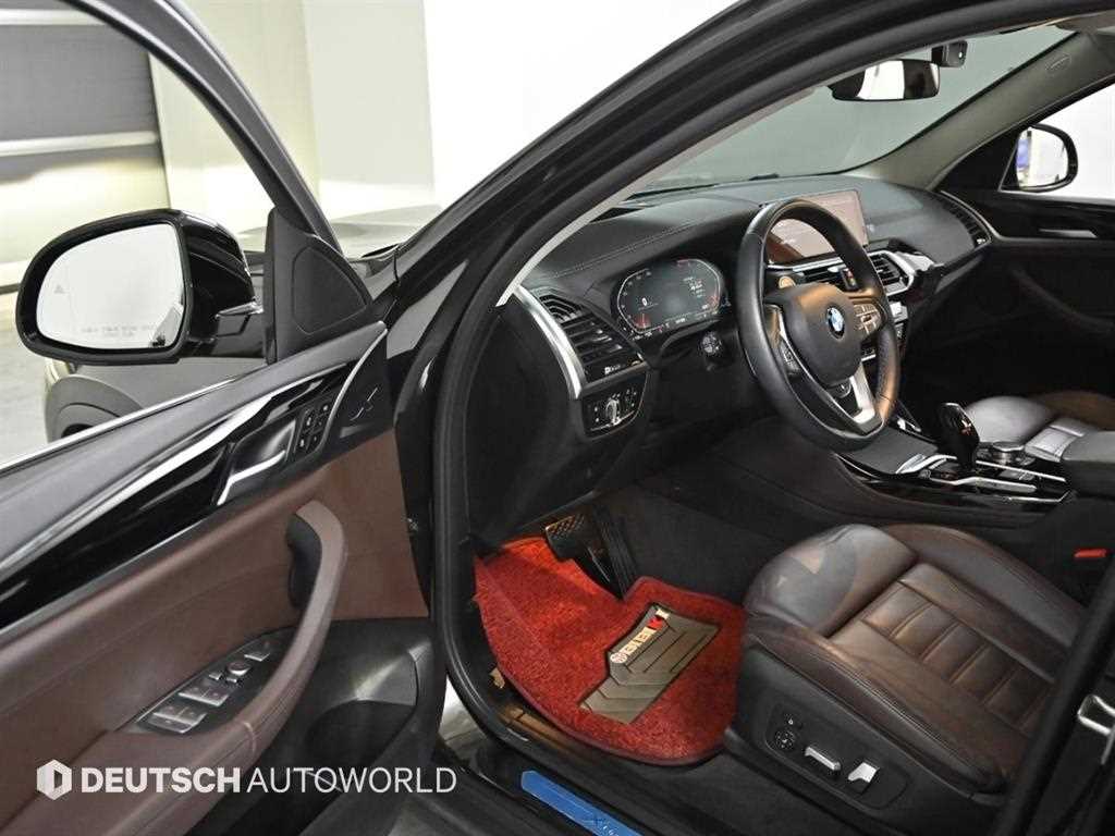 BMW X4 — photo 11