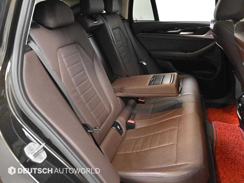 BMW X4 — photo 12