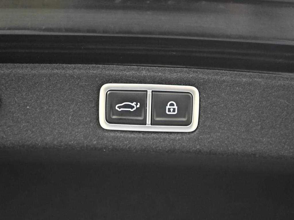 Hyundai Grandeur — photo 20