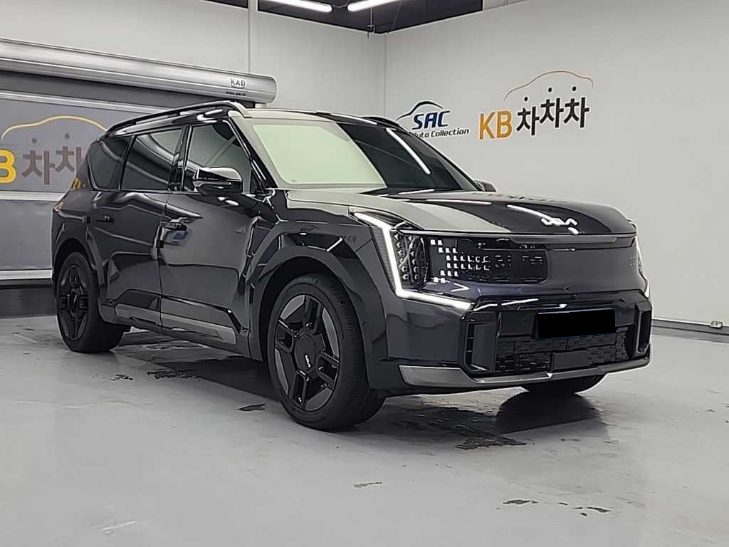 Kia EV9 — photo 04