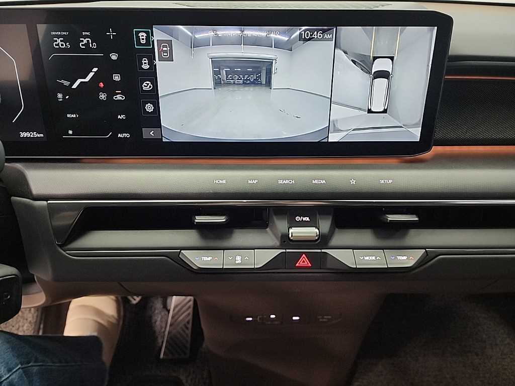 Kia EV9 — photo 10