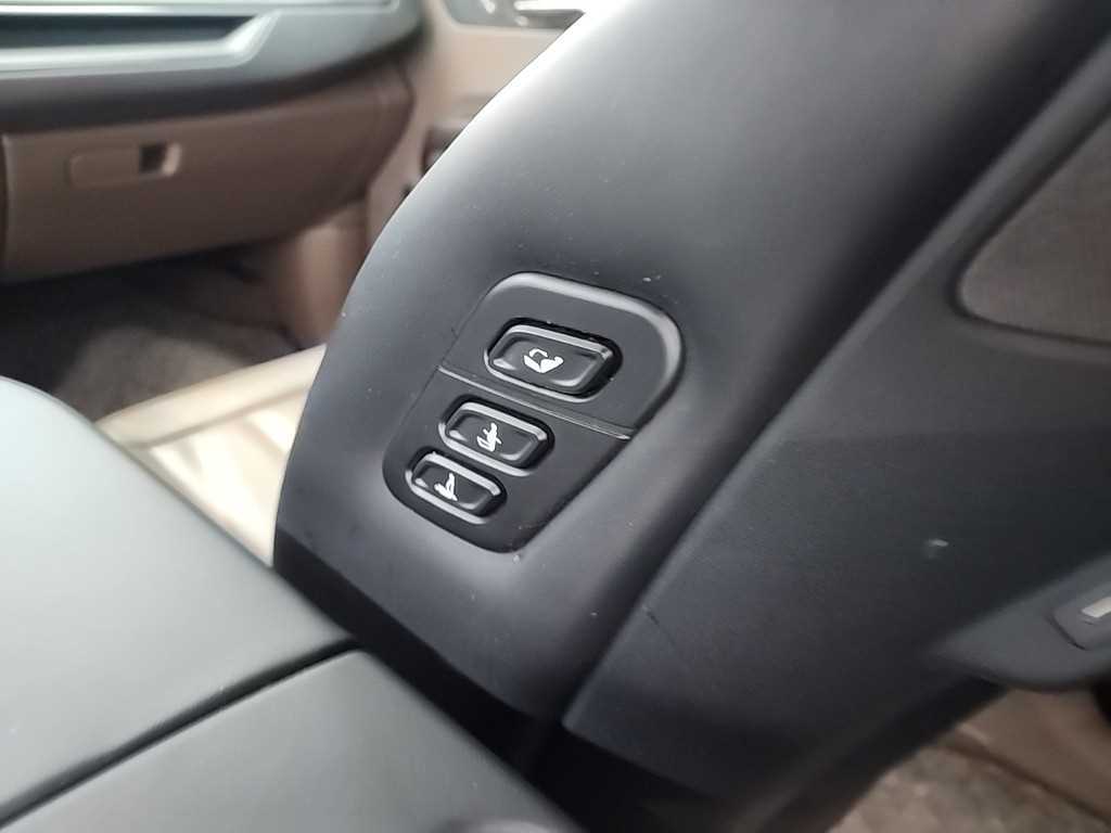 Kia EV9 — photo 13