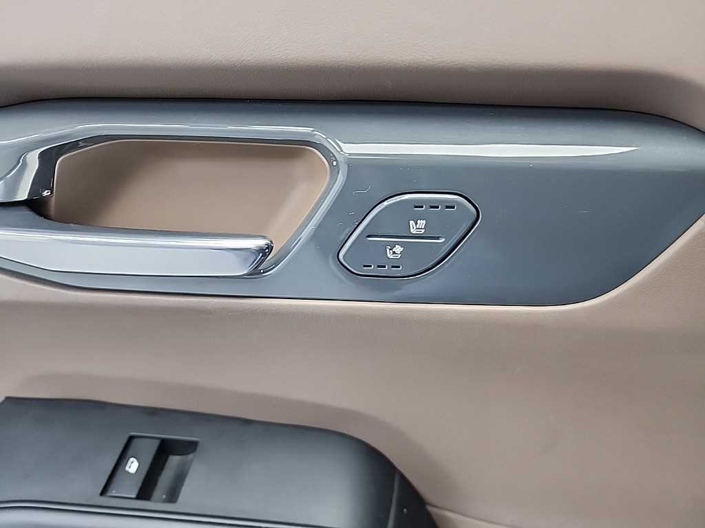 Kia EV9 — photo 14