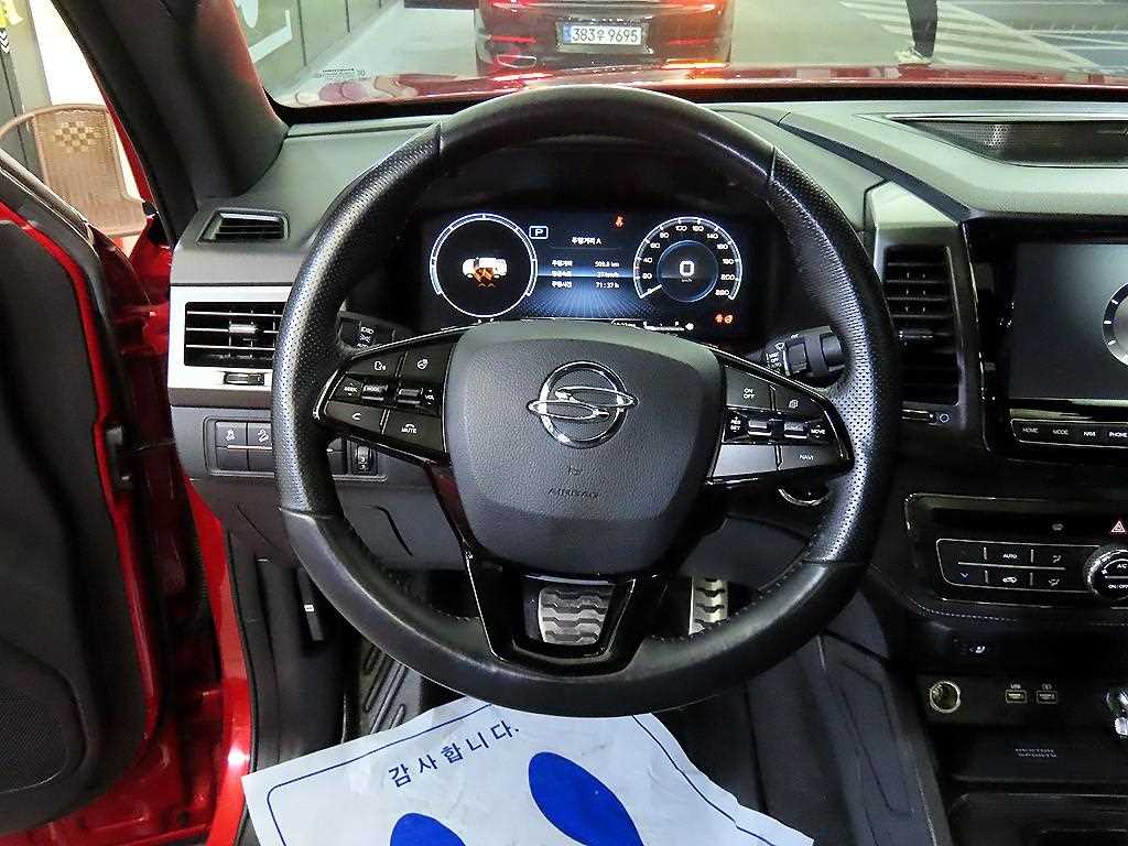 KGM Rexton — photo 08