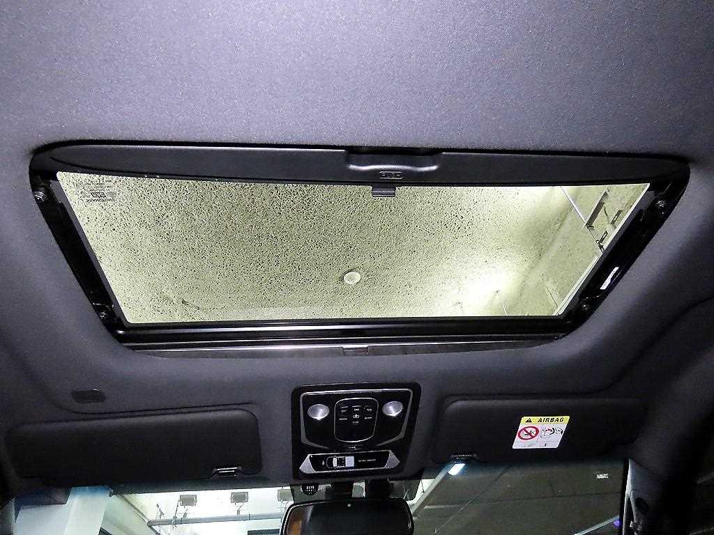 KGM Rexton — photo 16