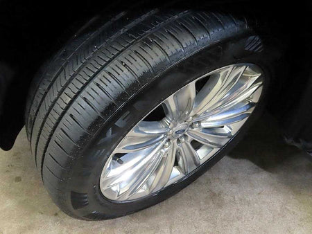 Ford Explorer — photo 20