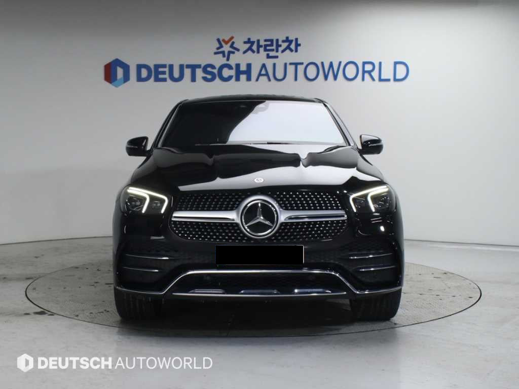 Mercedes-Benz GLE-Class — photo 03