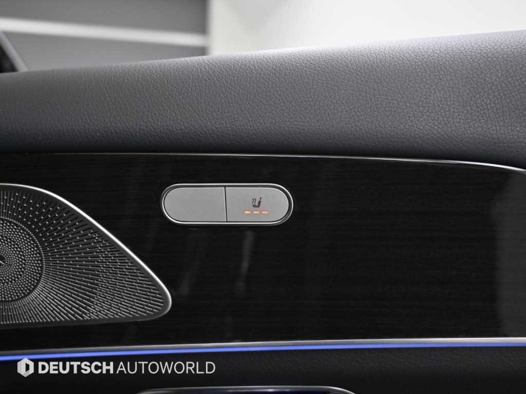 Mercedes-Benz GLE-Class — photo 16