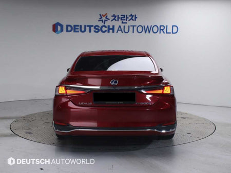 Lexus ES — photo 04