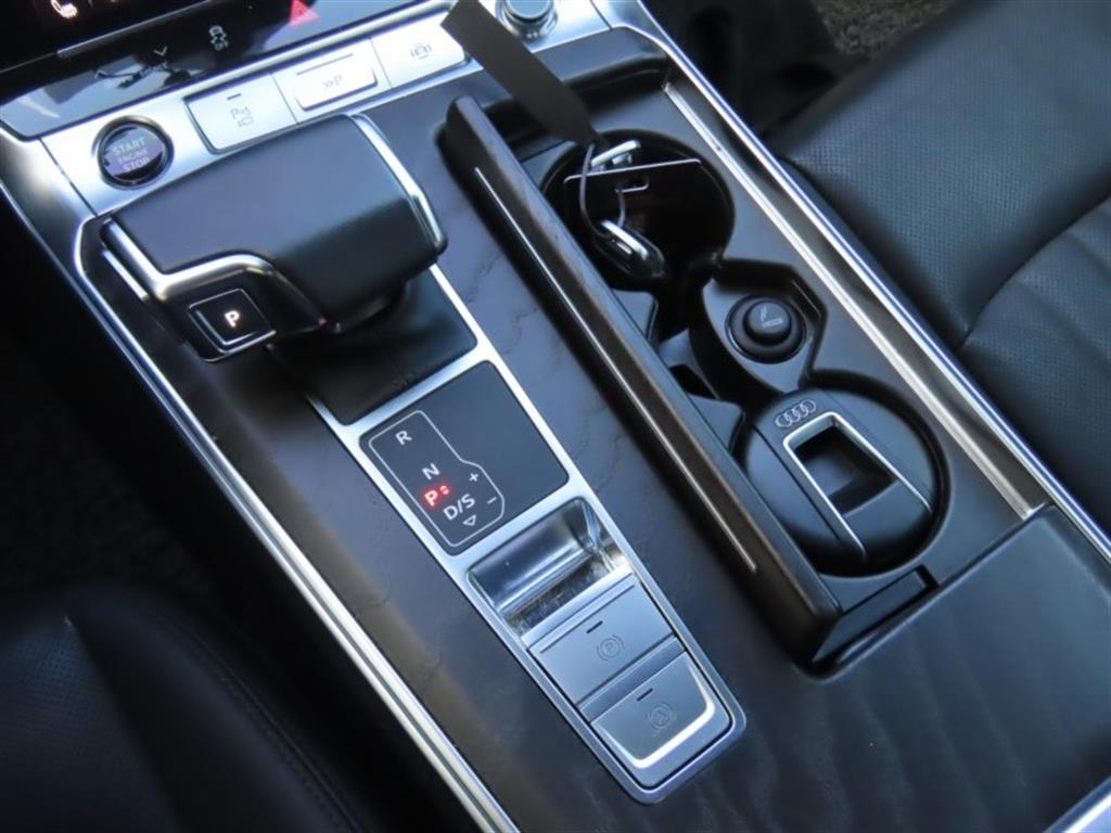 Audi A6 — photo 06