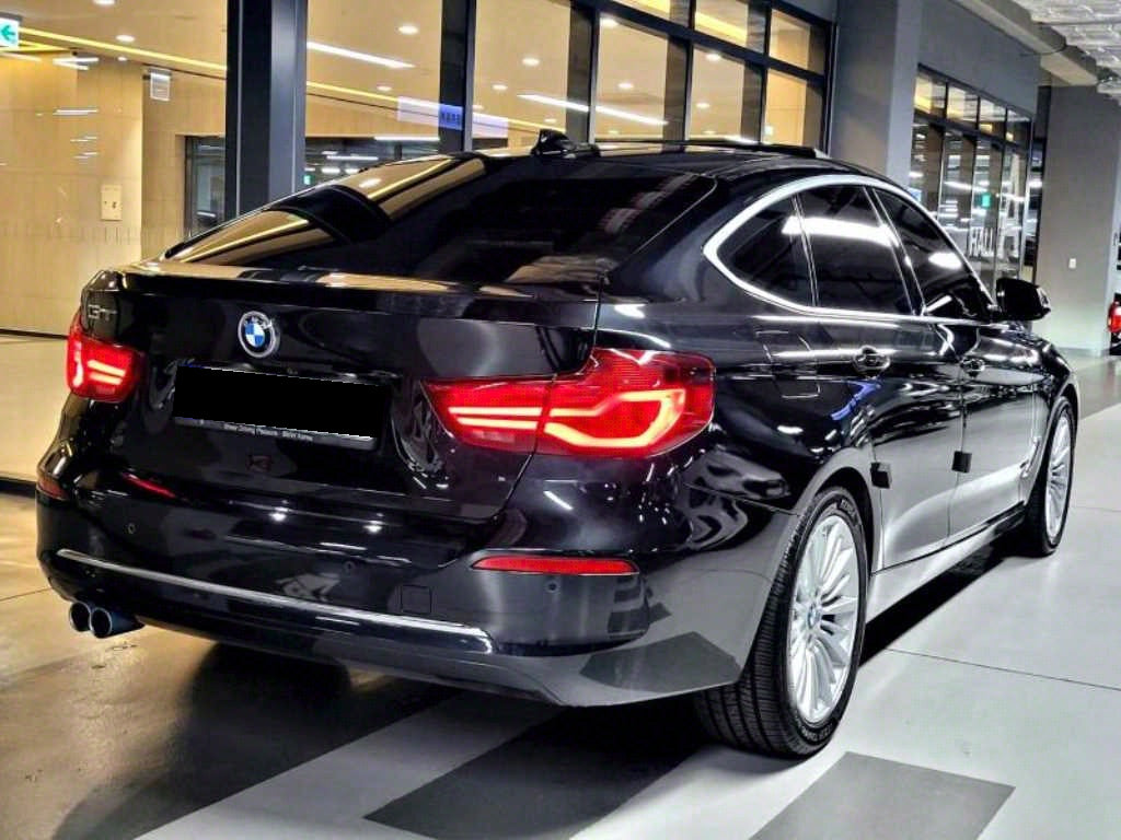 BMW Gran Turismo — photo 04