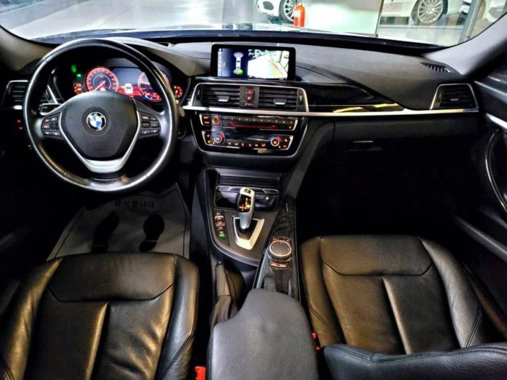 BMW Gran Turismo — photo 09