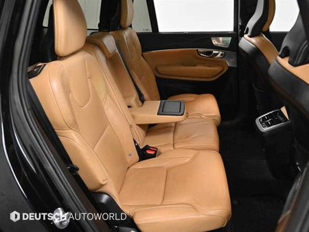 Volvo XC90 — photo 12