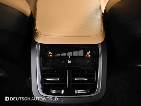 Volvo XC90 — photo 16