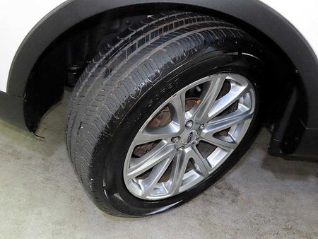 Ford Explorer — photo 20