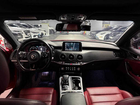 Kia Stinger — photo 16