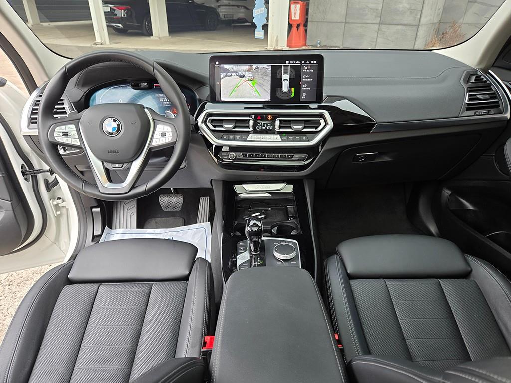 BMW X3 — photo 09