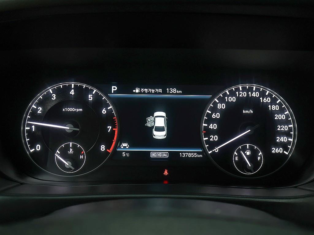 Genesis EQ900 — photo 06