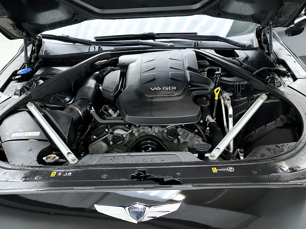 Genesis EQ900 — photo 08