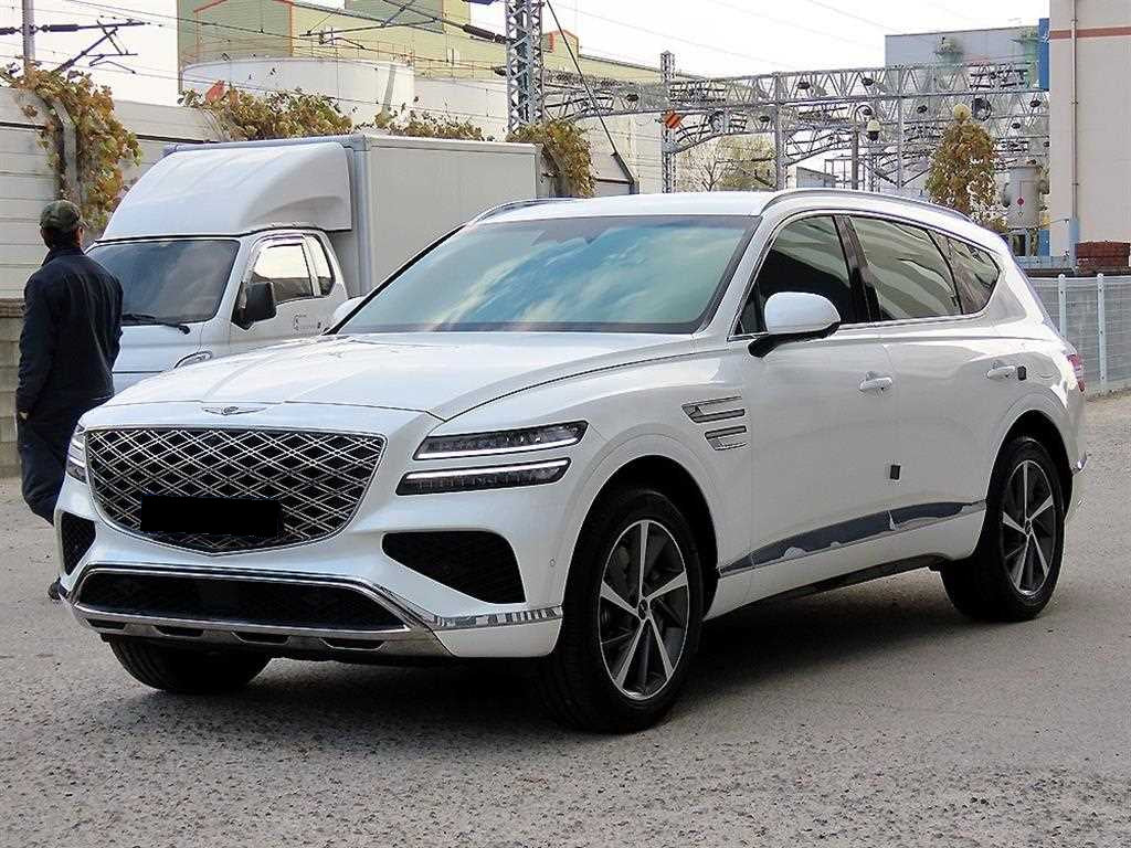 Genesis GV80 — photo 02