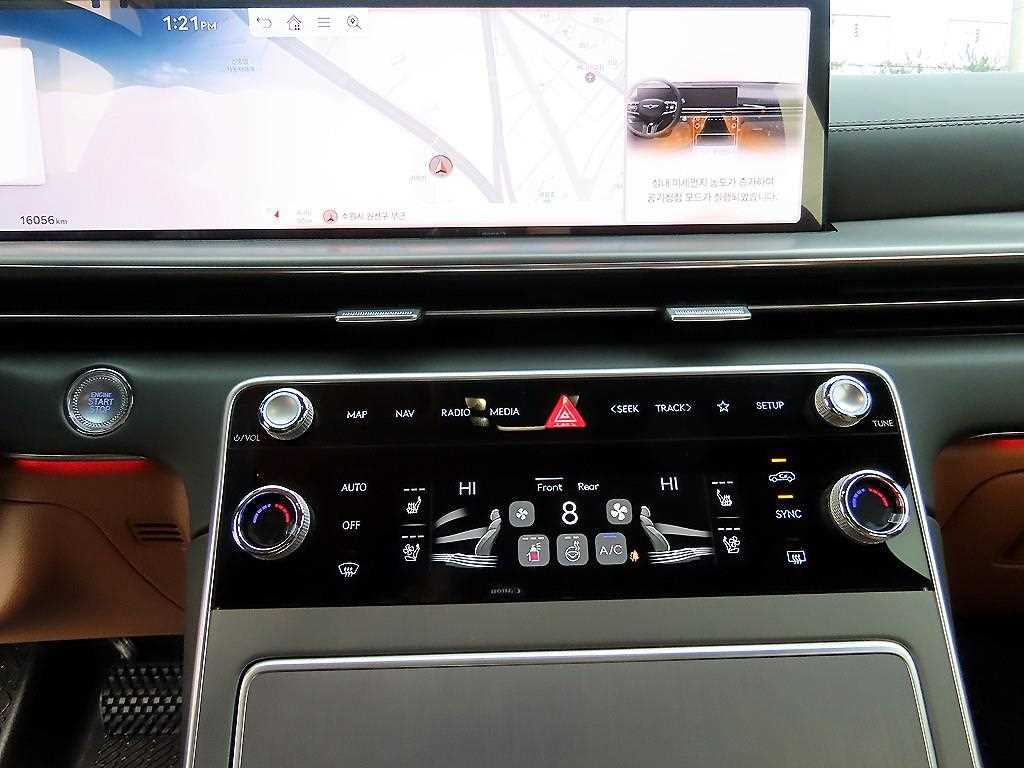 Genesis GV80 — photo 13