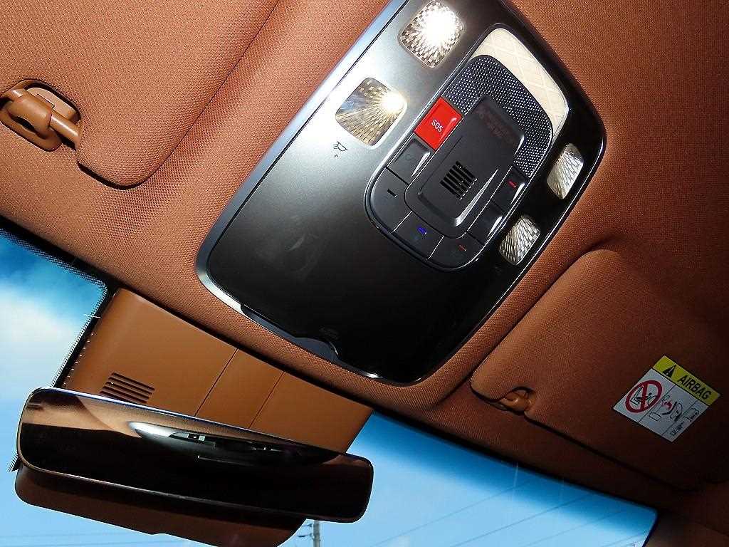 Genesis GV80 — photo 14