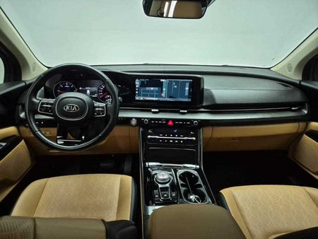 Kia Carnival — photo 07