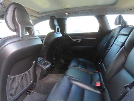 Volvo V90 — photo 06