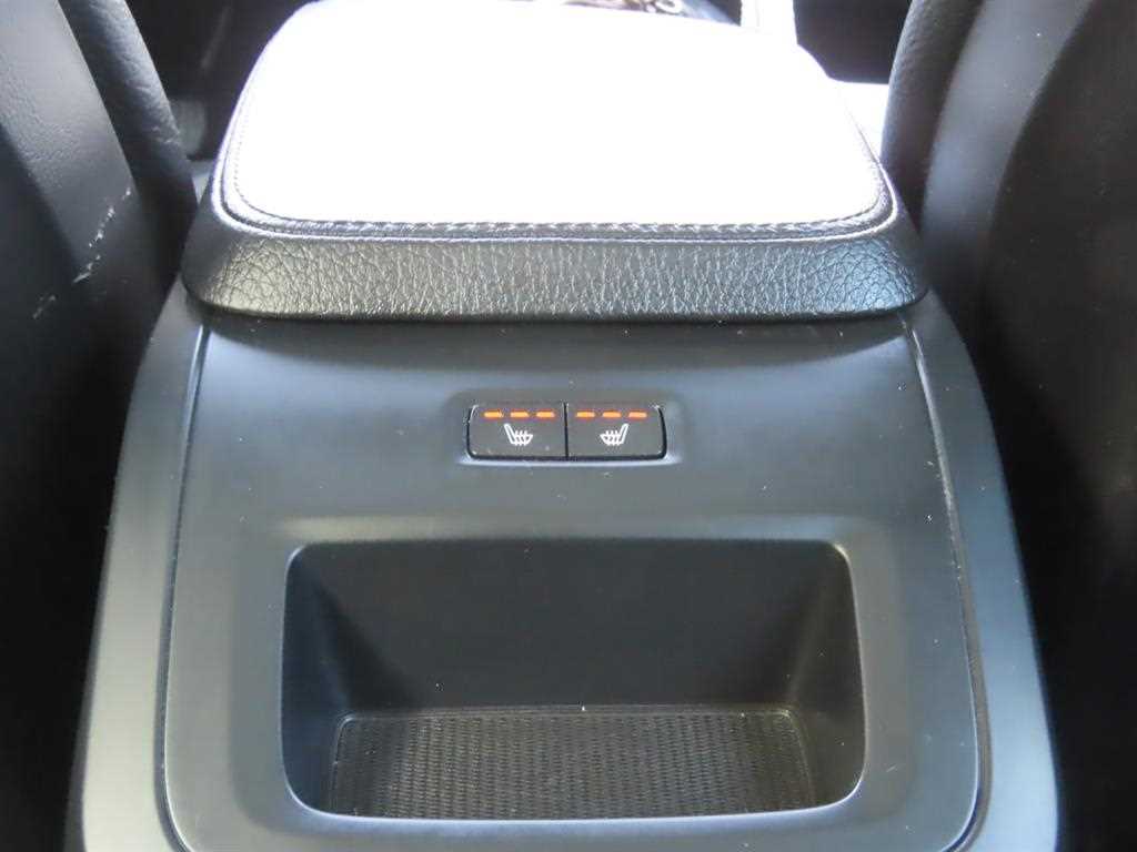 Volvo V90 — photo 07