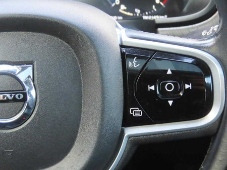 Volvo V90 — photo 12