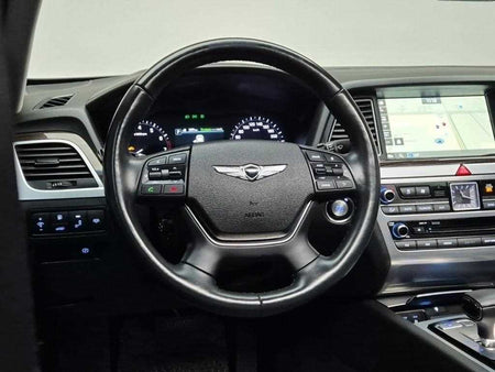 Genesis G80 — photo 09