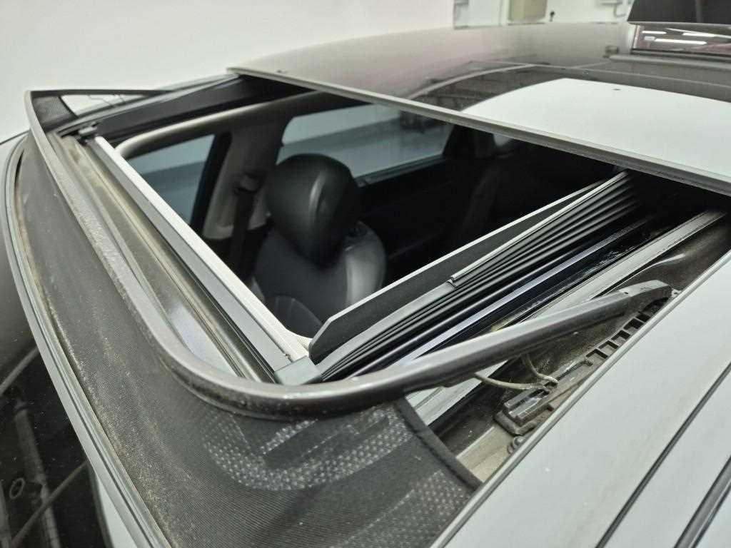 Genesis G80 — photo 13