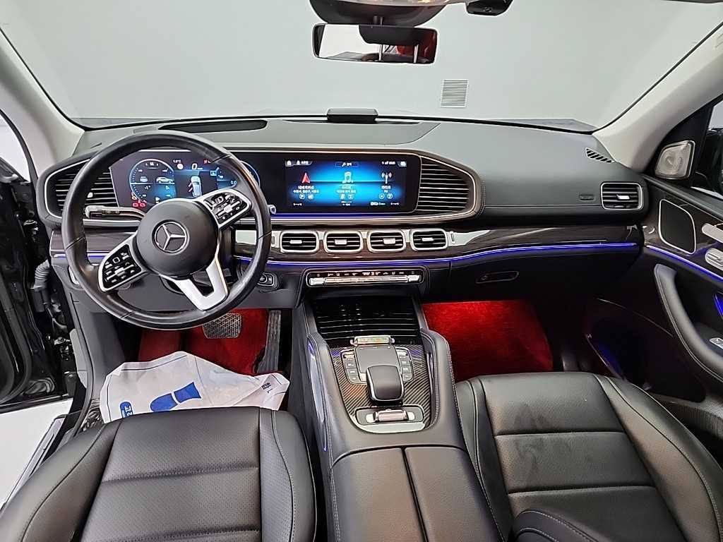 Mercedes-Benz GLE-Class — photo 07