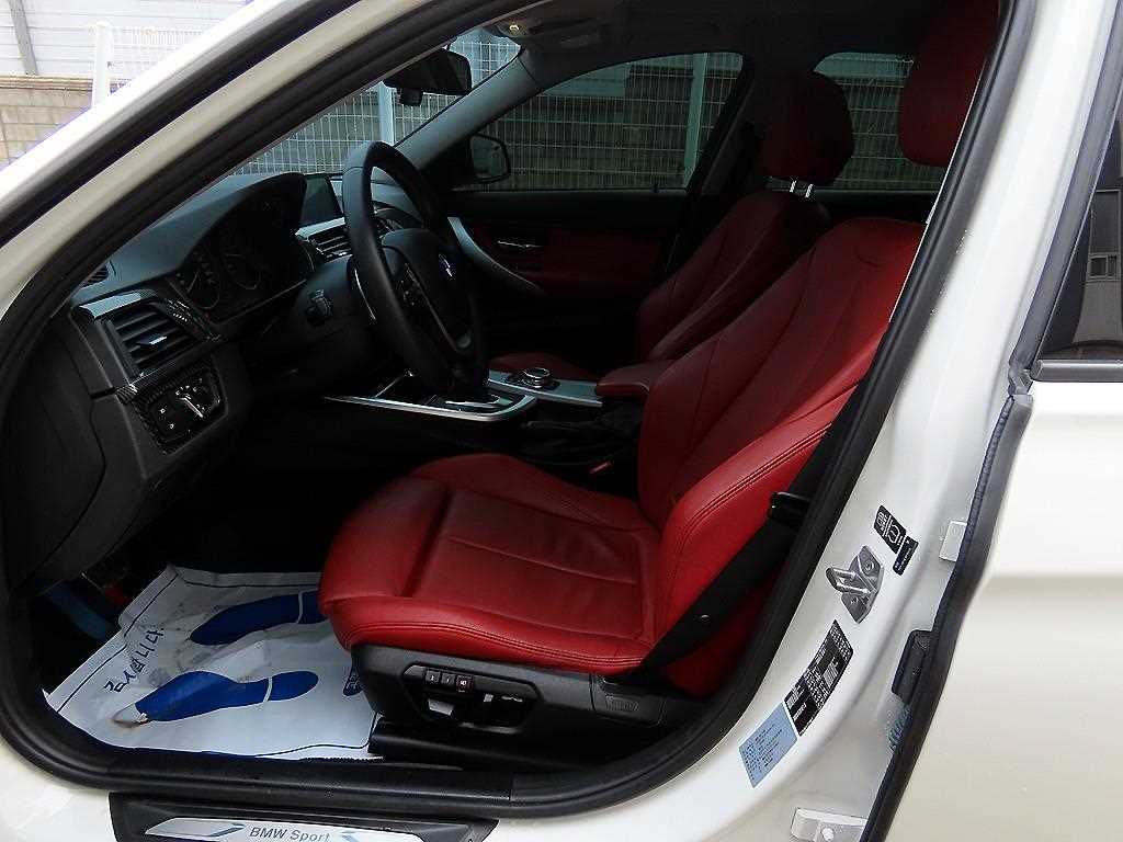 BMW 3-Series — photo 05