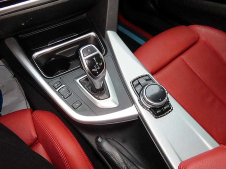 BMW 3-Series — photo 11