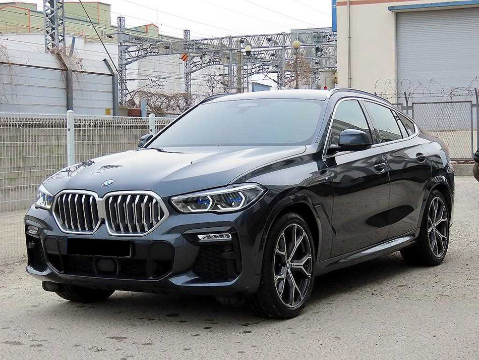 BMW X6 — photo 02