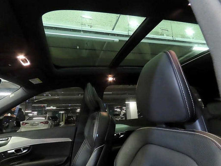Volvo XC90 — photo 16