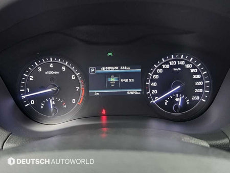 Genesis G80 — photo 08