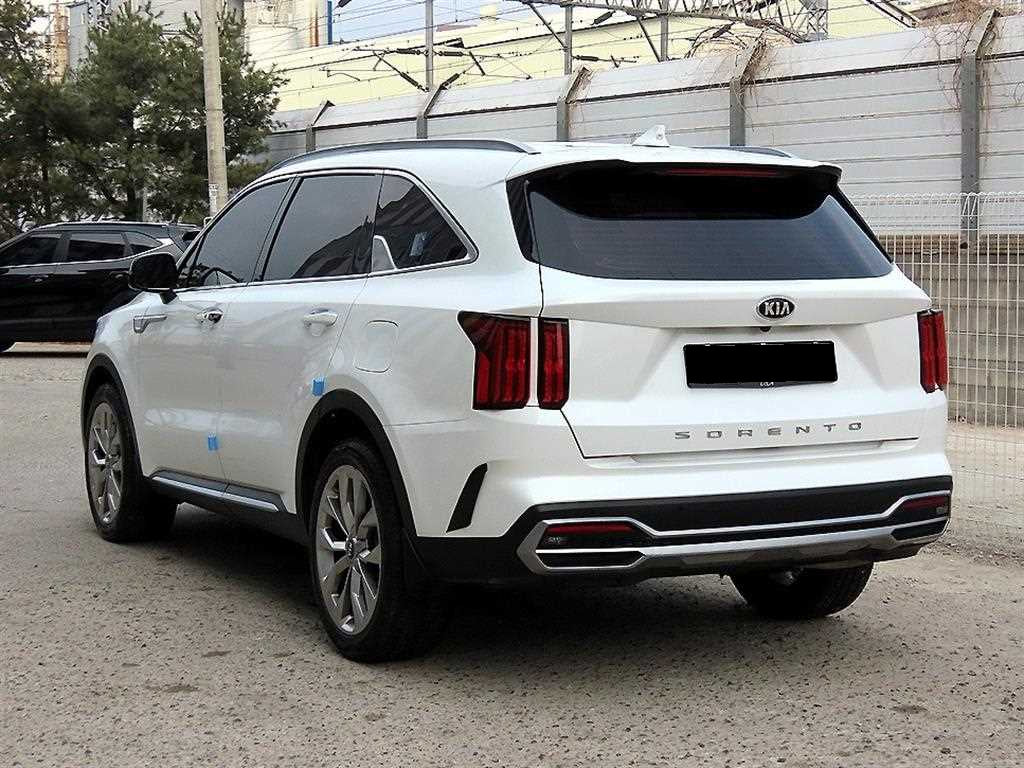 Kia Sorento — photo 03