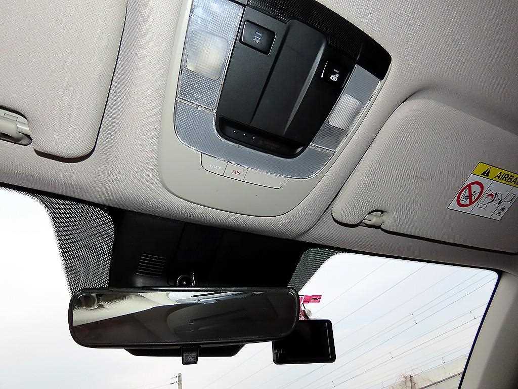 Kia Sorento — photo 15