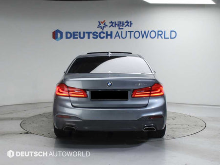 BMW 5-Series — photo 04