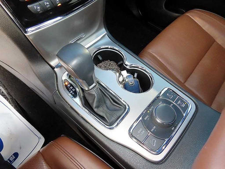 Jeep Cherokee — photo 10