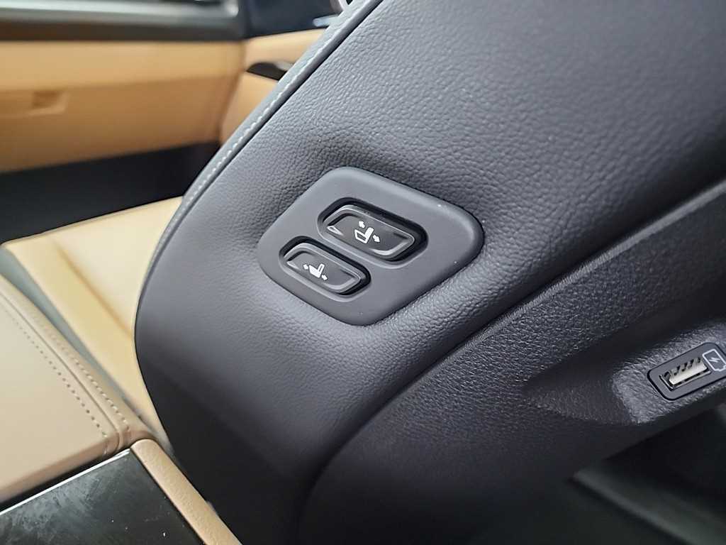Kia Carnival — photo 14
