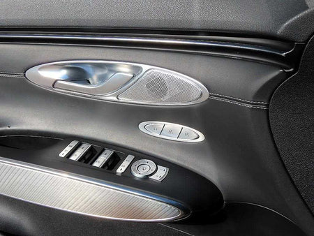 Genesis GV70 — photo 12