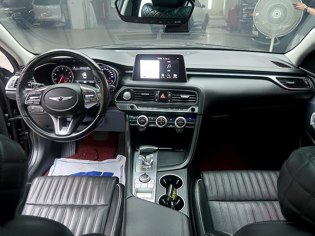 Genesis G70 — photo 05